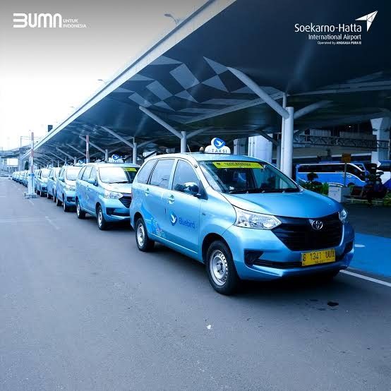 Cara Naik Whoosh dari Bandara Soekarno Hatta ke Stasiun Halim