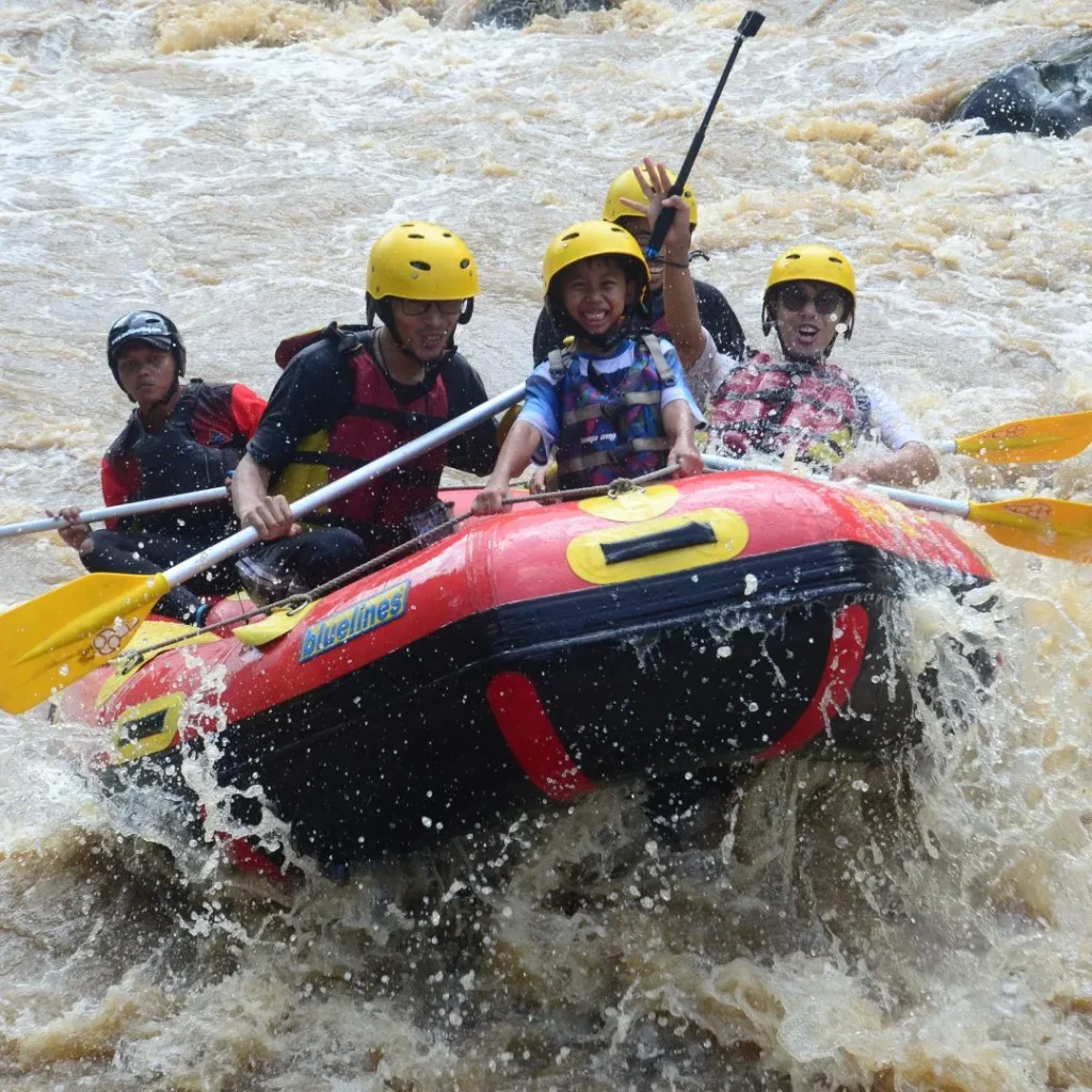 Wisata Arum Jeram Bandung