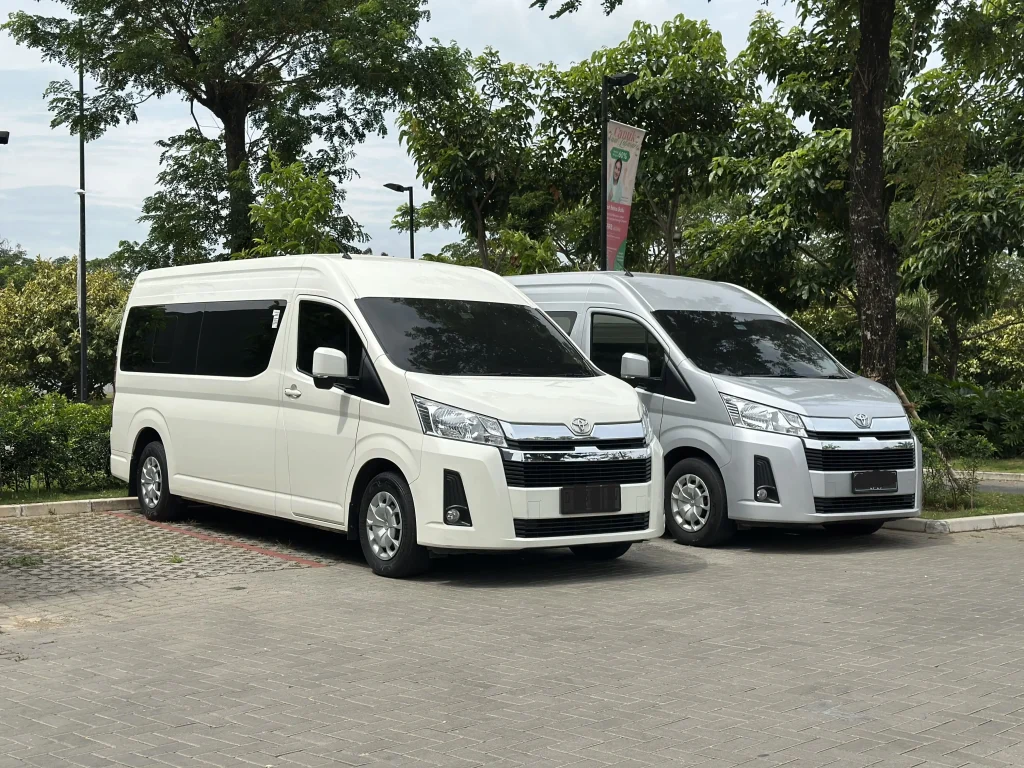 sewa hiace bandung