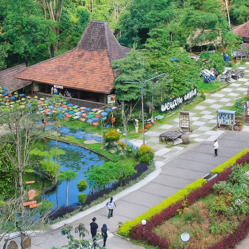 Liburan di Dago Bandung
