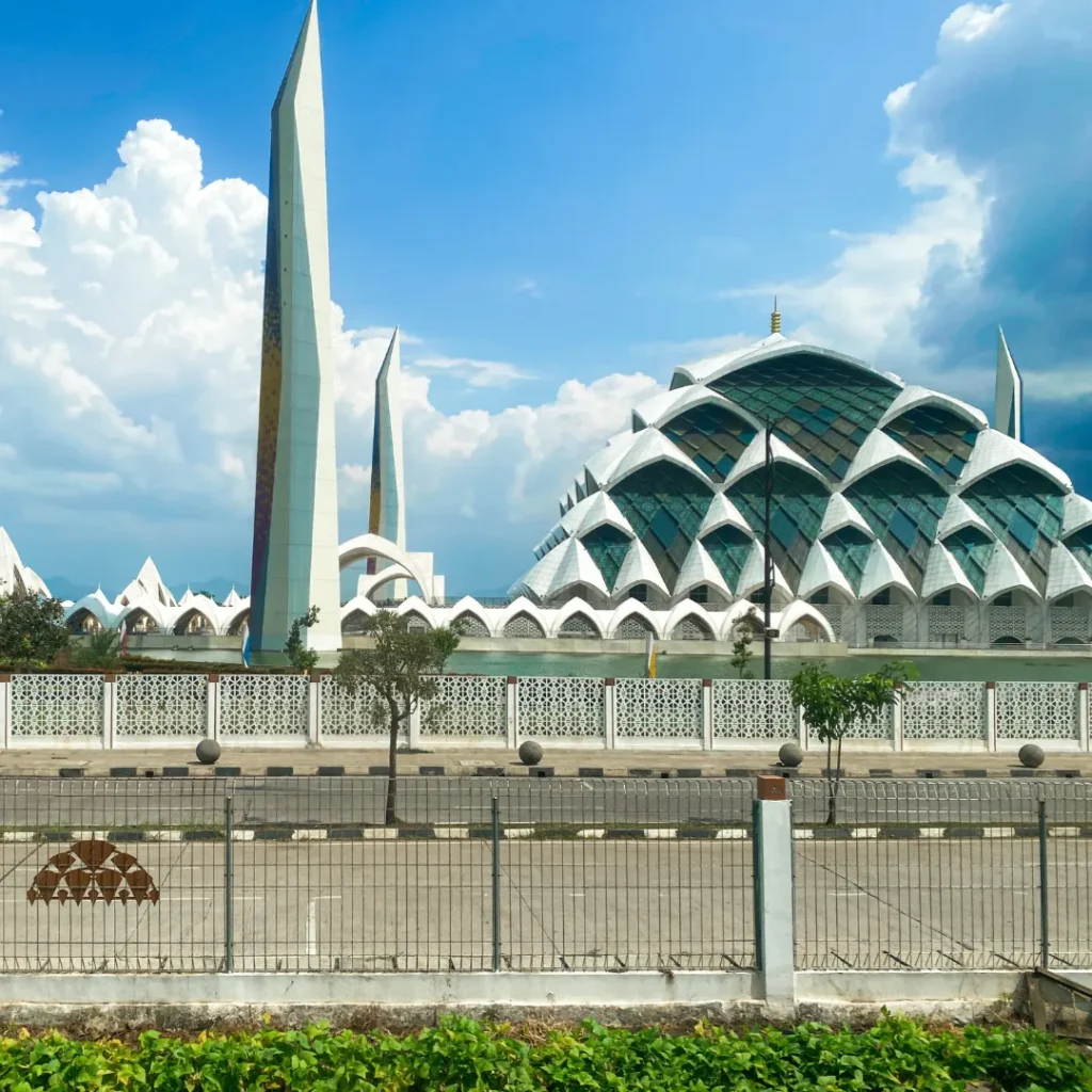 Wisata Islam Di Bandung
