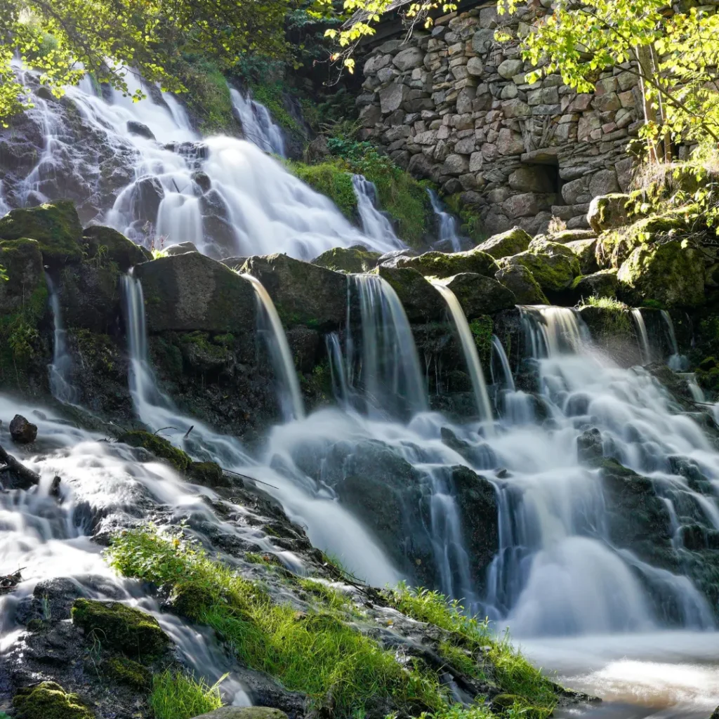 wisata air terjun di bandung