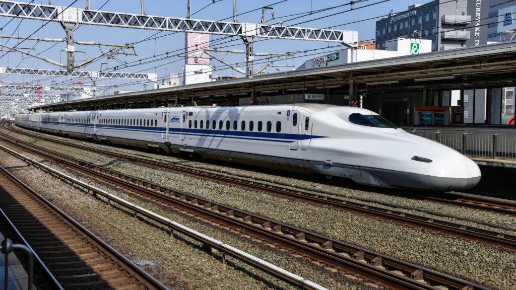 liburan ke bandung naik whoosh