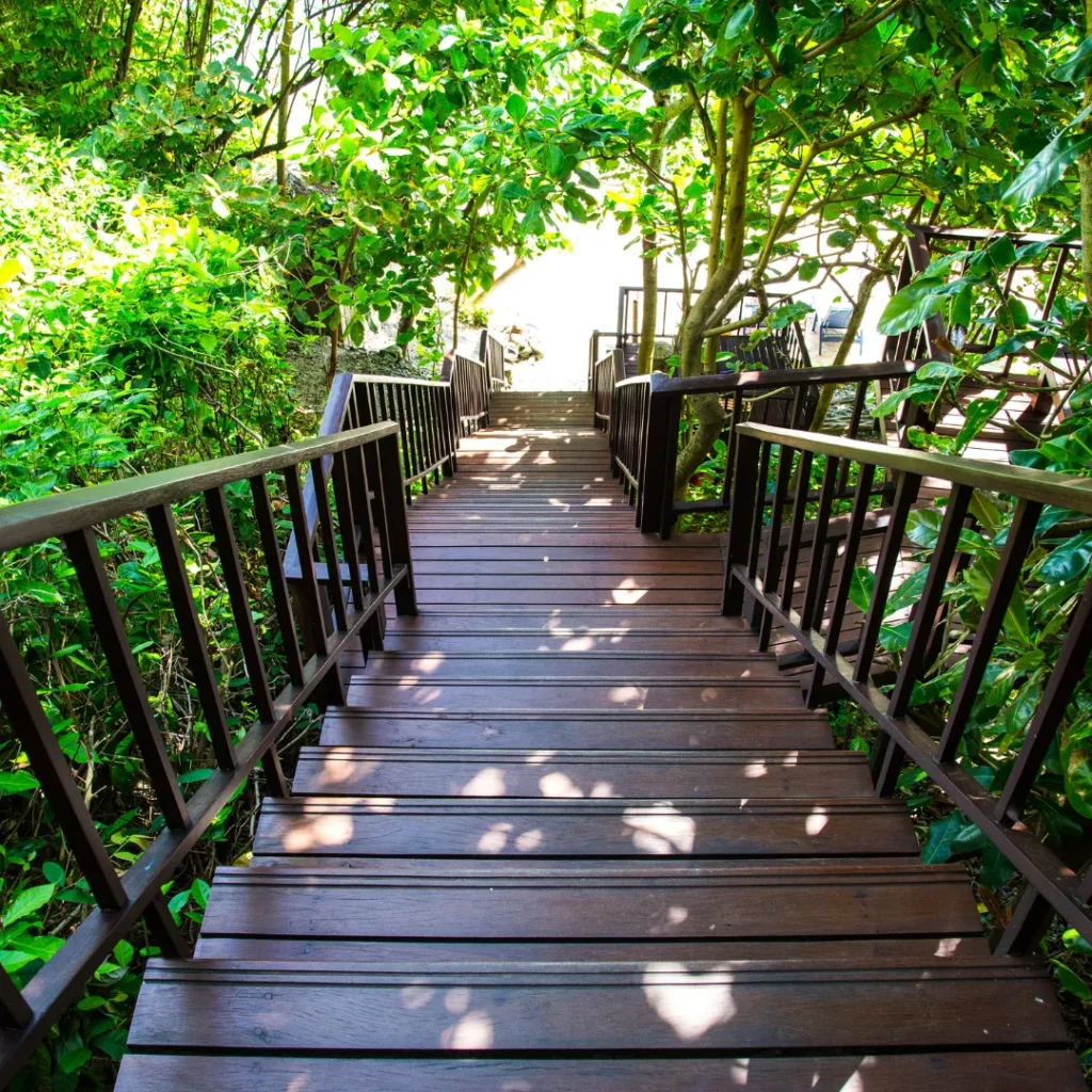 wisata bandung dekat bandara