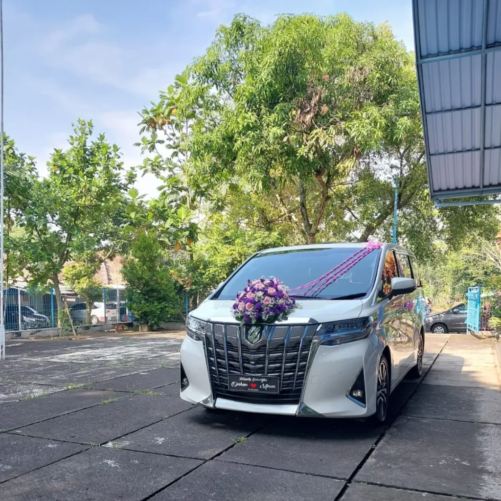 jenis mobil alphard