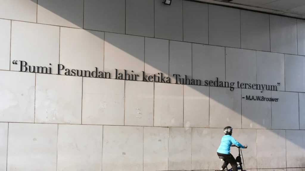 kenapa bandung disebut bumi pasundan