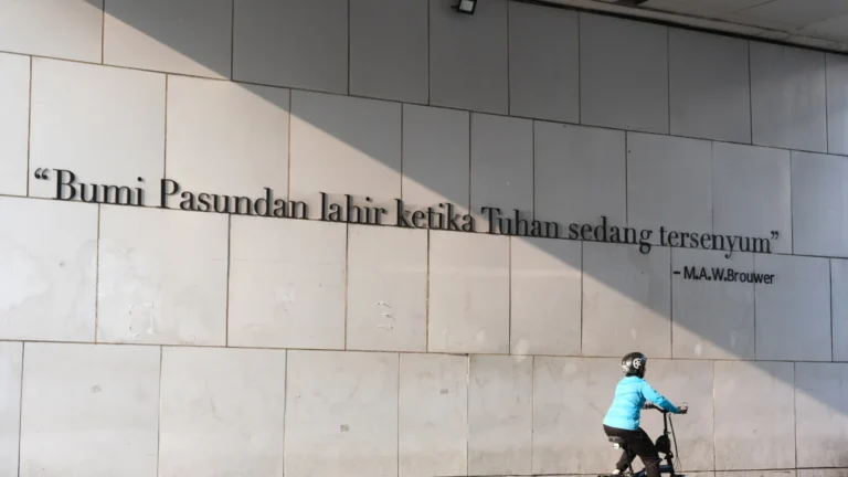 kenapa bandung disebut bumi pasundan