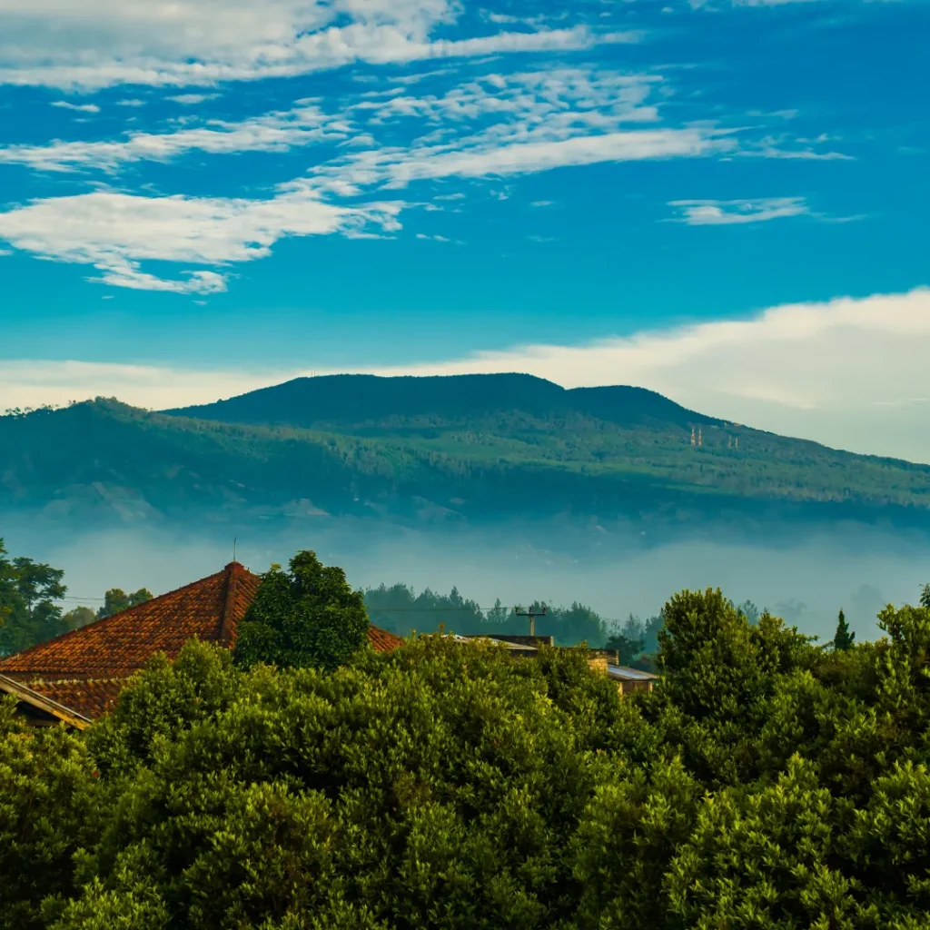 wisata gunung di bandung