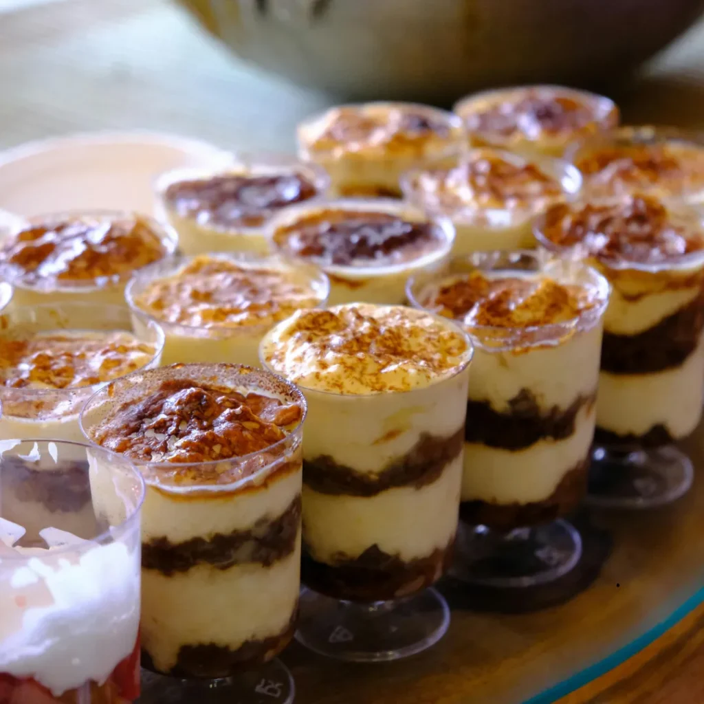 makanan enak di sudirman street bandung