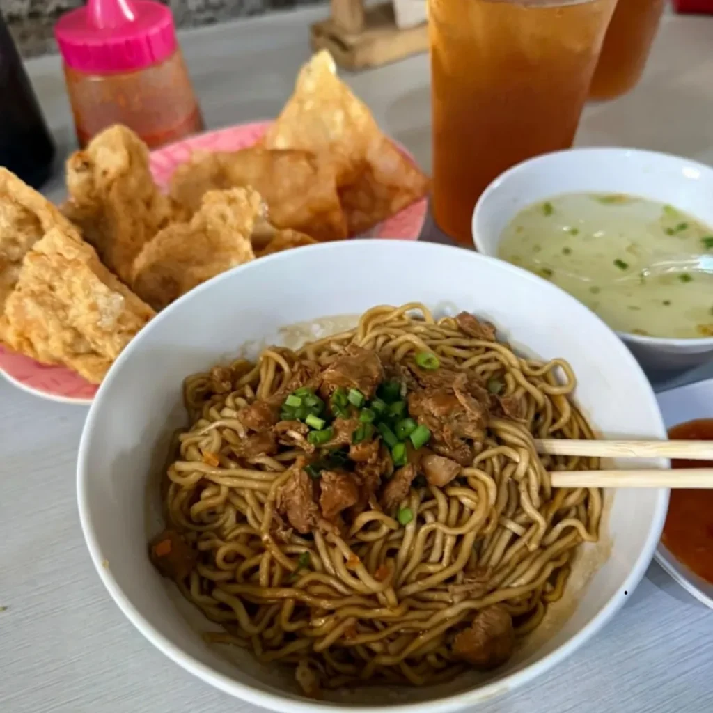 bakmi hidden gem bandung