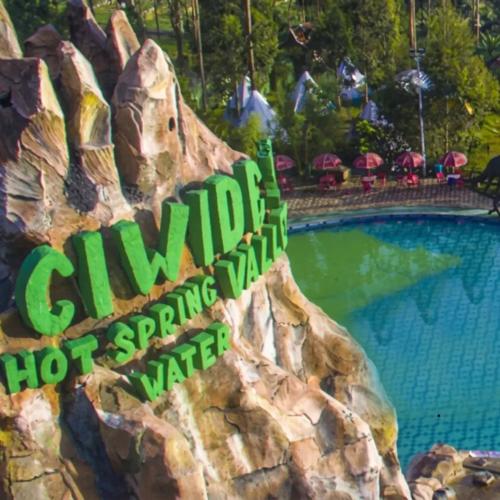 tempat wisata di bandung plus penginapan murah