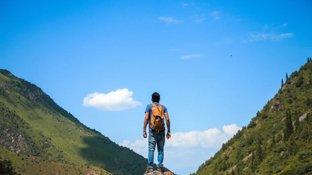 liburan ke bandung ala backpacker