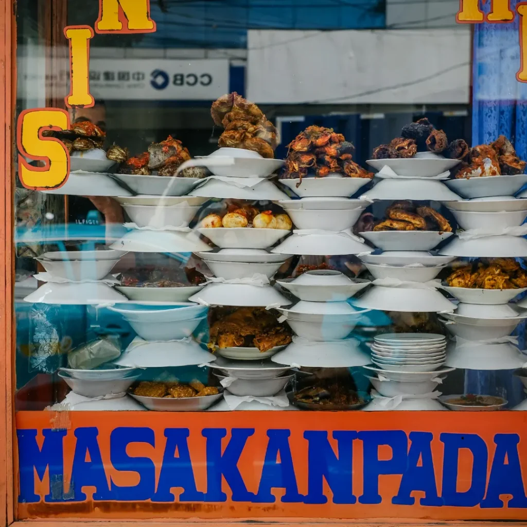 makanan padang enak di bandung