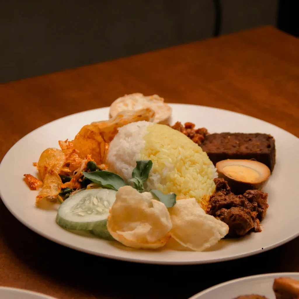 makanan padang enak di bandung